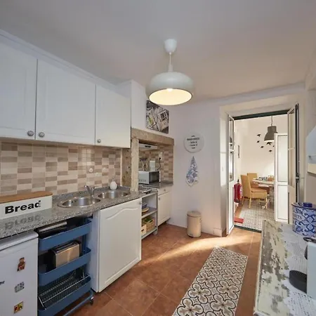 Lx Factory Apartment! Outside Terrace Lisbon Exterior photo